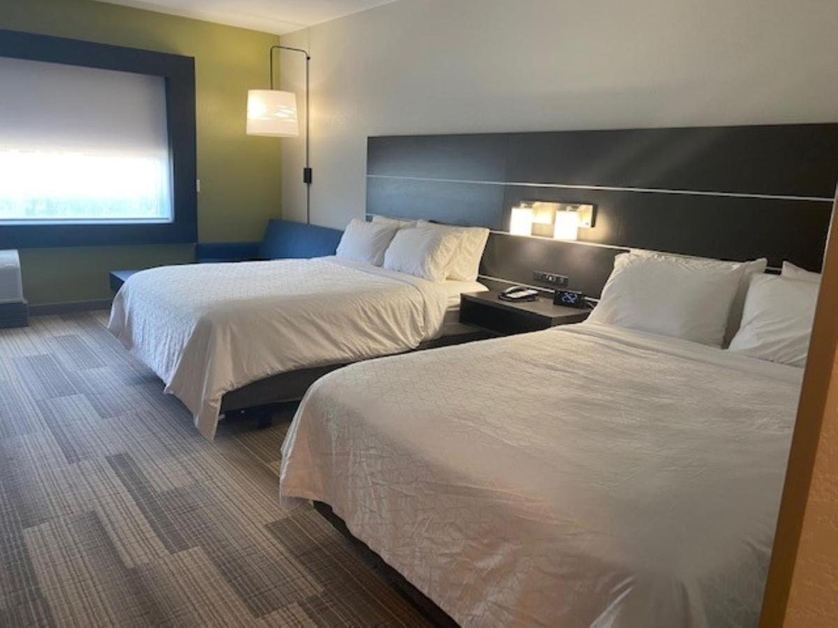 Holiday Inn Express & Suites Warrensburg North By Ihg Dış mekan fotoğraf