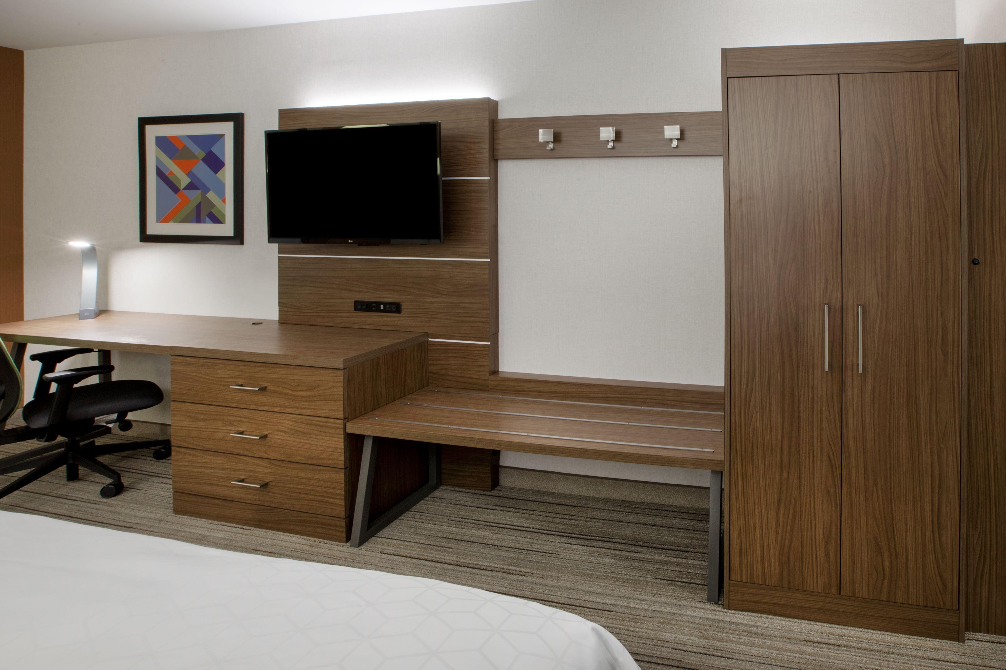 Holiday Inn Express & Suites Warrensburg North By Ihg Dış mekan fotoğraf